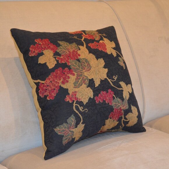 Kravet Collections Biltmore Estate Accent Pillow, 16 x 16, Handcrafted, New - Picture 2 of 10